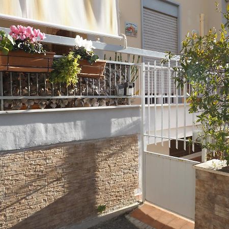 Angolo In Fiore Palermo Dış mekan fotoğraf